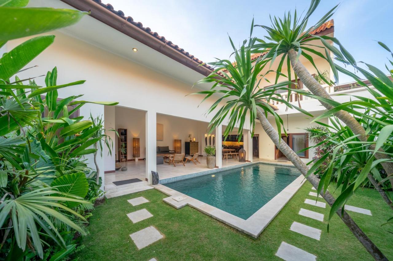 Amandaru Villa By Rpm Legian Exterior foto